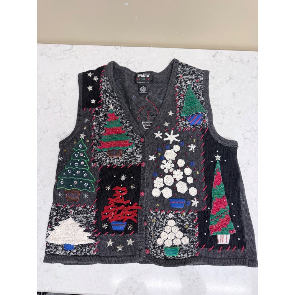 Studio Ho Ho Ho Ugly Christmas Vest‎ Womens M Christmas Trees Buttons V-Neck